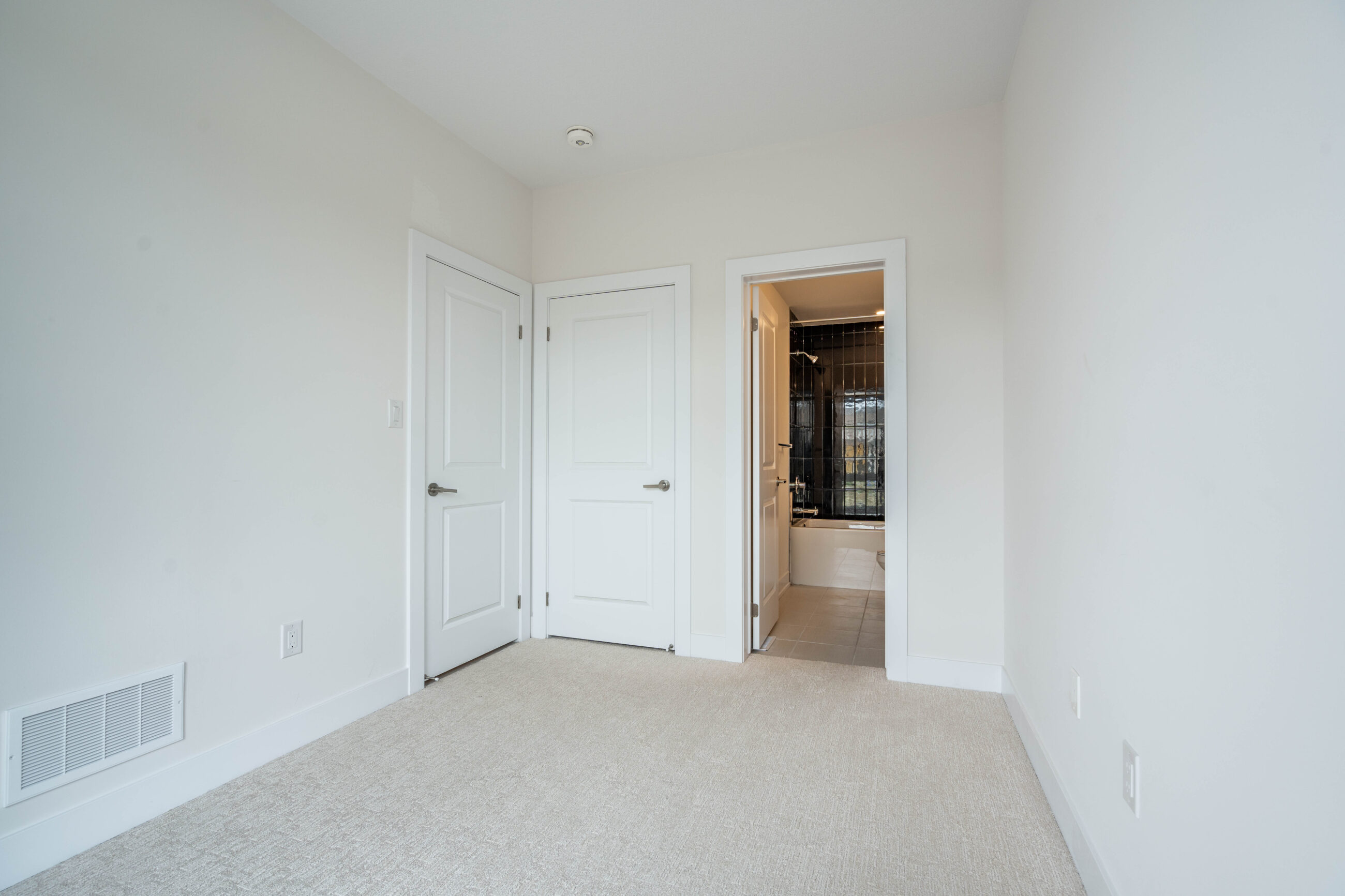 LOWER LEVEL - 13-2273 Turnberry Road