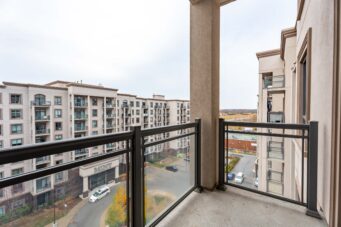 723 - 2486 Old Bronte Road