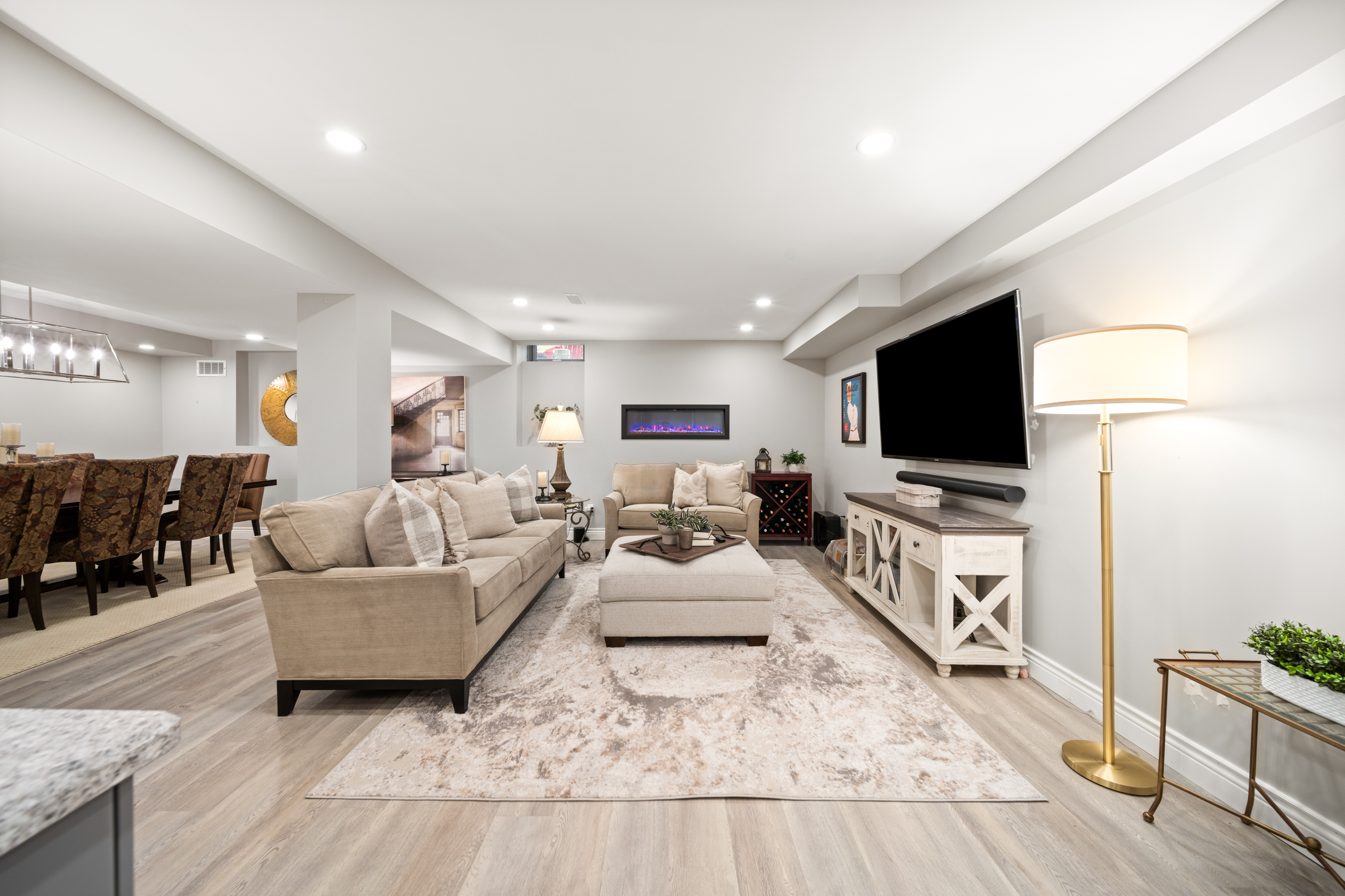 17 - 441 Stonehenge Drive