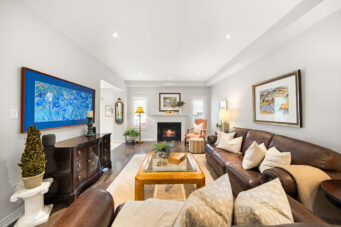 17 - 441 Stonehenge Drive