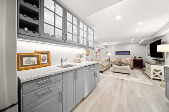 17 - 441 Stonehenge Drive