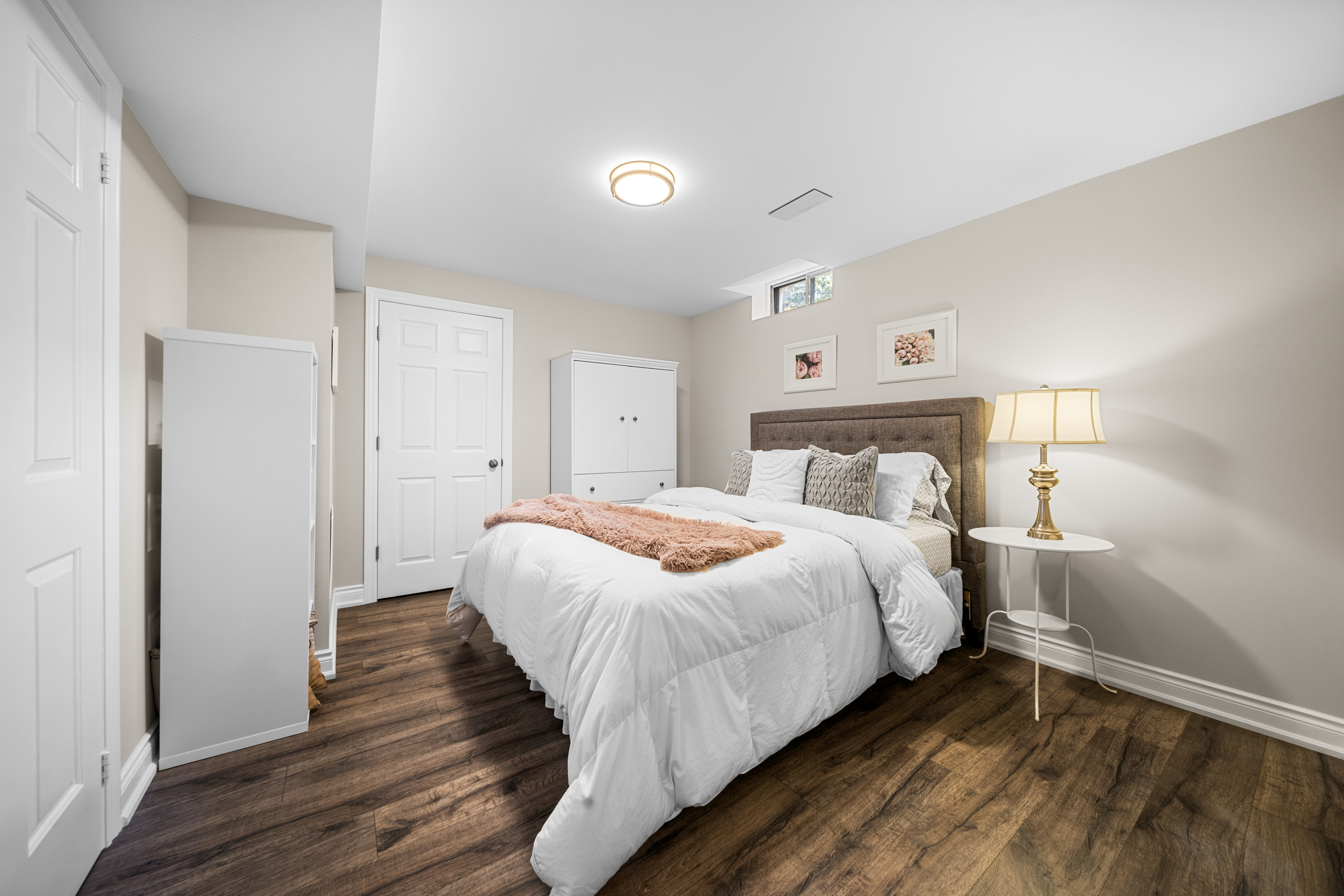 1246 Old Carriage Way