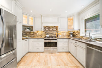 1246 Old Carriage Way