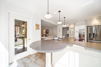 1246 Old Carriage Way