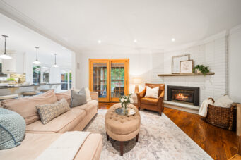 1246 Old Carriage Way