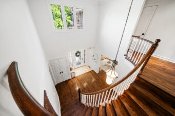 1246 Old Carriage Way