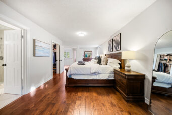 1246 Old Carriage Way