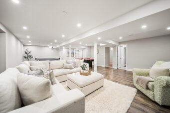 1246 Old Carriage Way