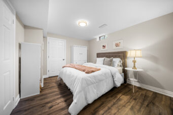 1246 Old Carriage Way