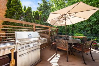 1246 Old Carriage Way