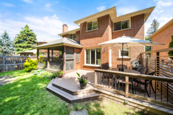 1246 Old Carriage Way