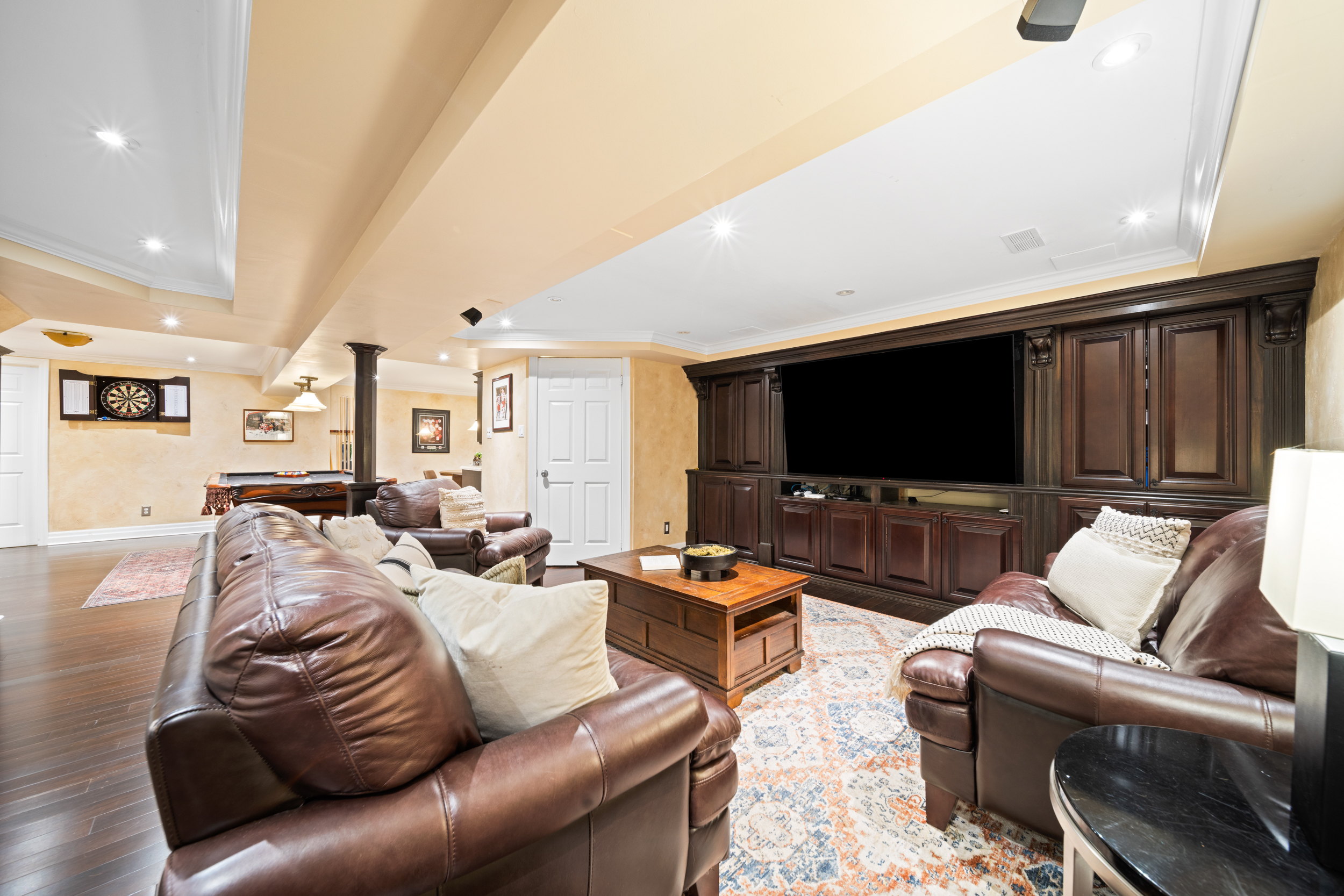 2067 Annette Court