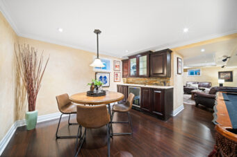 2067 Annette Court