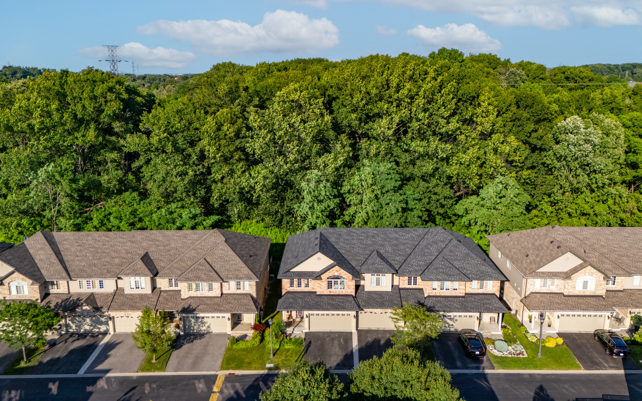 16 - 441 Stonehenge Drive