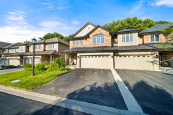 16 - 441 Stonehenge Drive