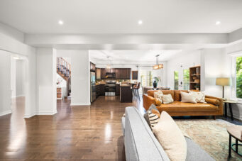 16 - 441 Stonehenge Drive