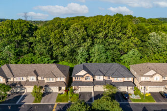 16 - 441 Stonehenge Drive